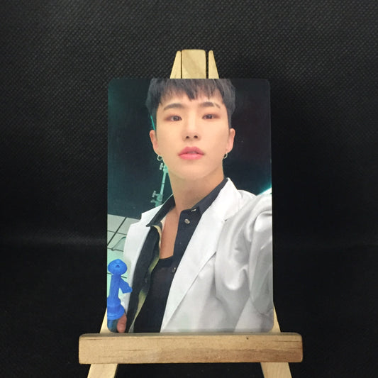 [ONHAND] Seventeen Hoshi Attacca YZY